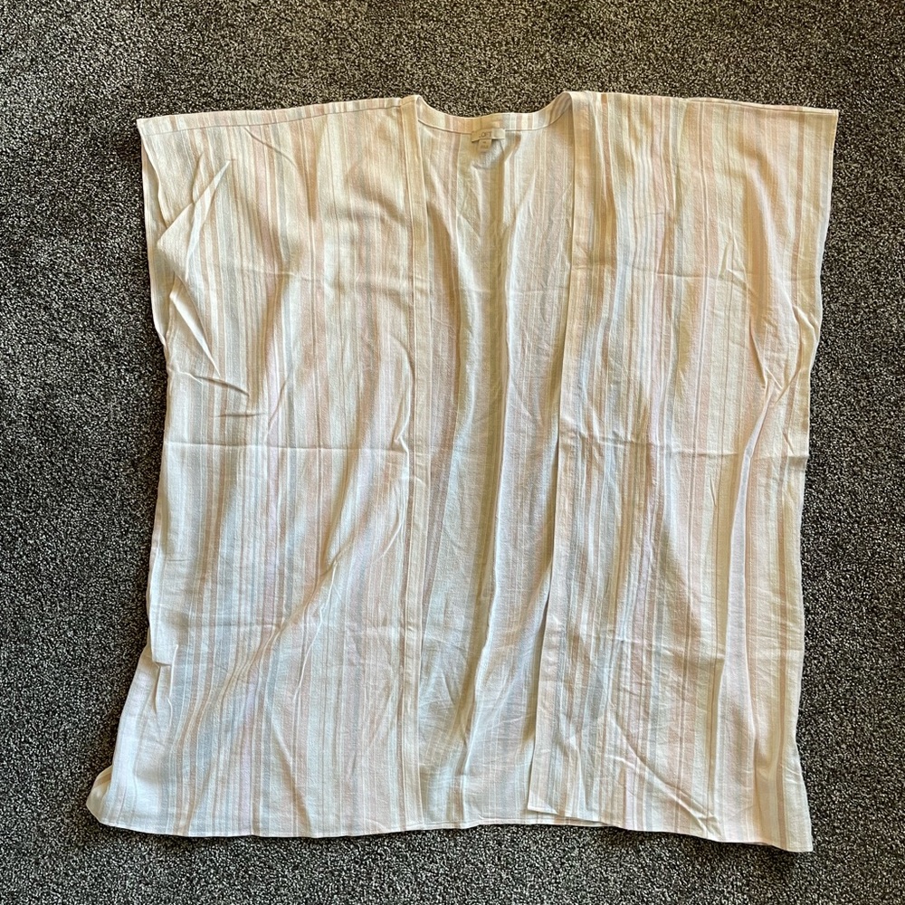 NWOT Loft Stripped ‘Whisper White’ Kimono Robe Cover-Up (M/L) - Picture 3 of 7